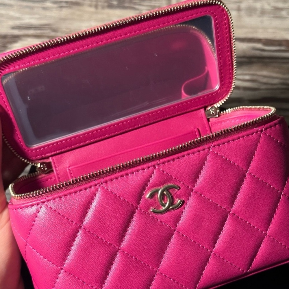 Chanel Lambskin Quilted Small Top Handle Vanity Case Fuschia Pink - Picture 3 of 11